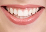 Foto Tanden bleken minder schadelijk dan sinaasappelsap