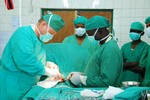 Foto Veel te weinig plastisch chirurgen in Nederland
